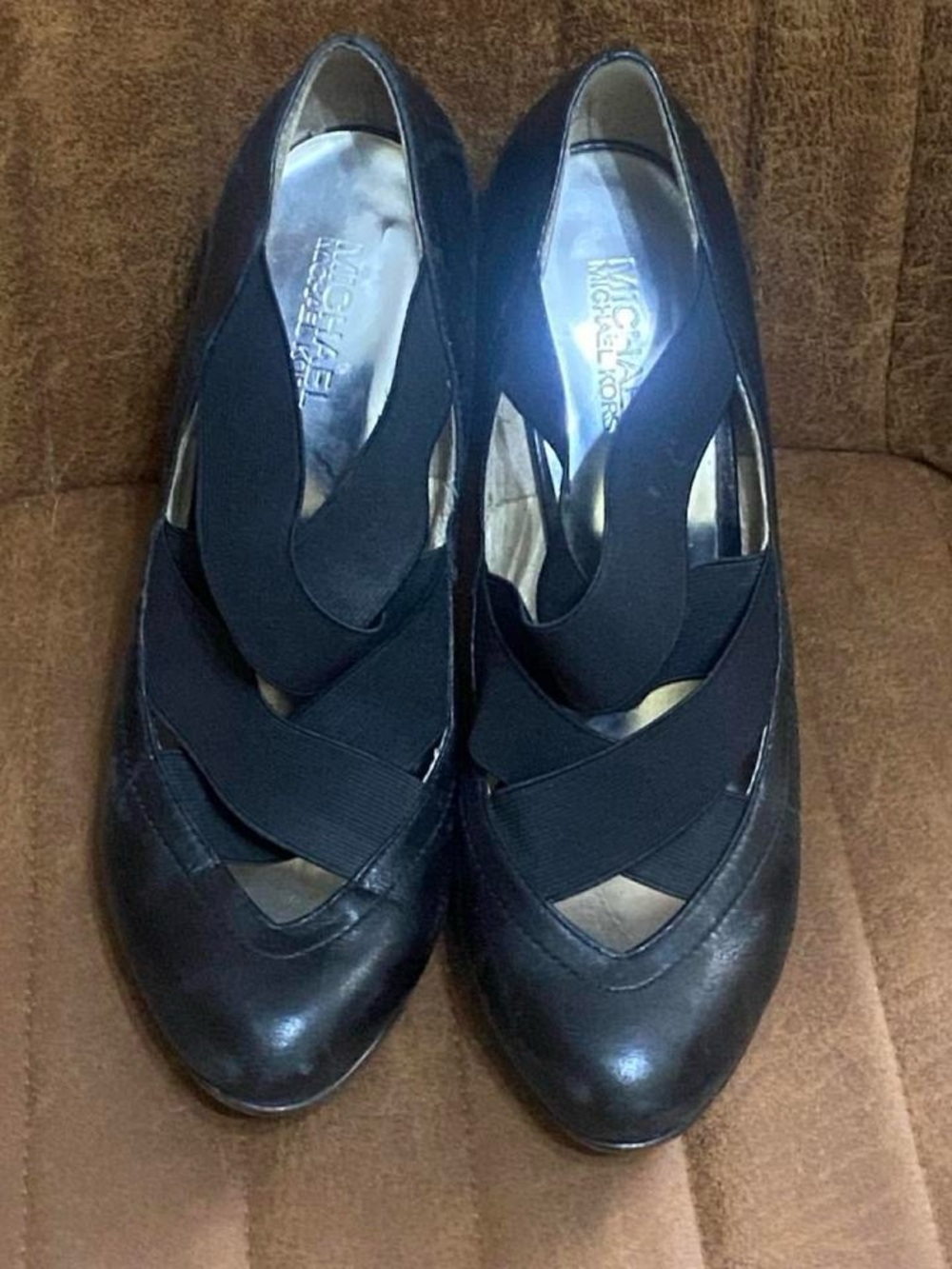 Michael Kors Black Leather Crisscross Elastic Pumps
